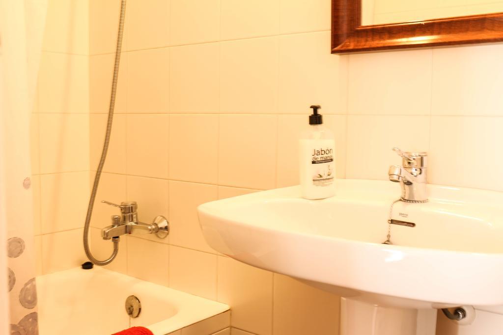 Way To Bcn Sitges Apartment Ngoại thất bức ảnh