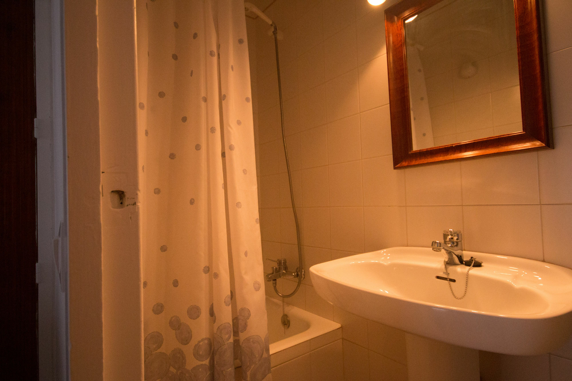 Way To Bcn Sitges Apartment Ngoại thất bức ảnh